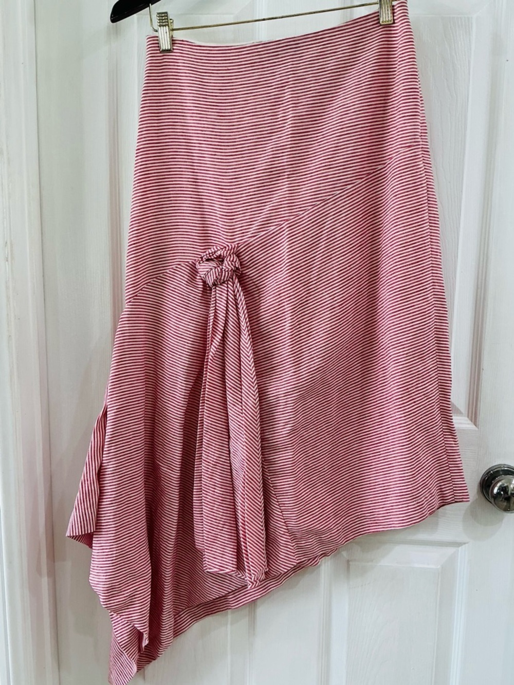 BCBGMaxAzria Pink Striped Asymmetrical Tie-Detail Skirt